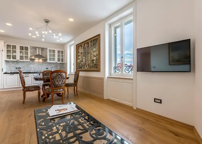 Queen * Split